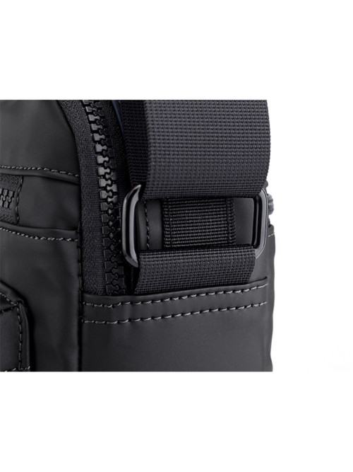 Сумка через плечо Snoburg SN102 черная