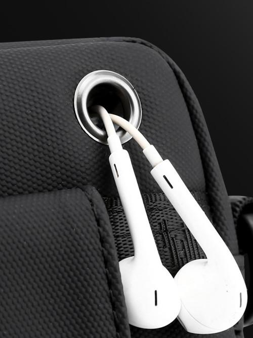 Сумка на плечо Snoburg SN1237 черная