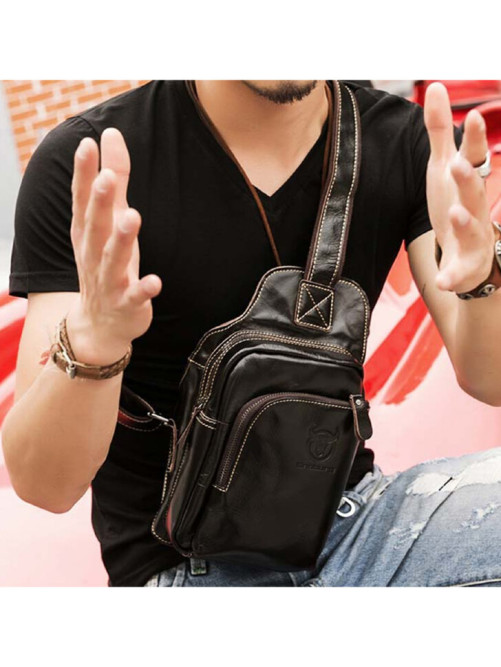 Сумка через плечо Snoburg BULL черная